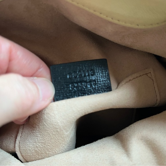 Gucci Horsebit Drawstring Bucket Bag❣️ - Picture 4 of 9